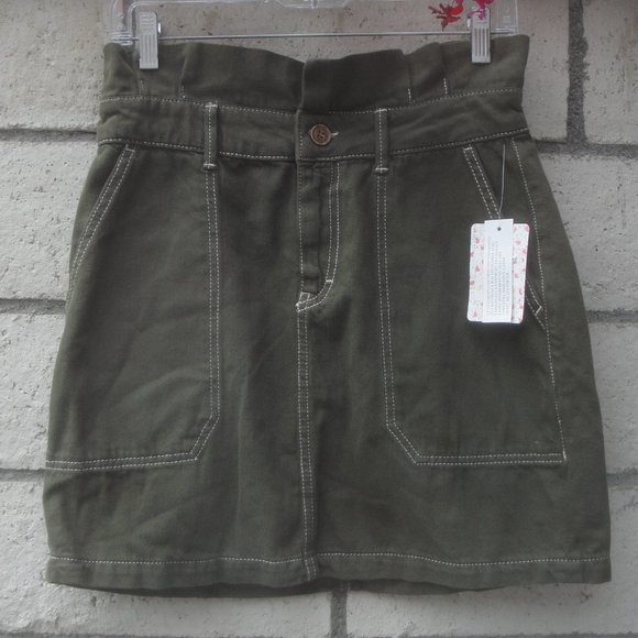 Free People Skirt Size 8 Army Green Mini with white topstitching NEW Fall - Picture 4 of 4
